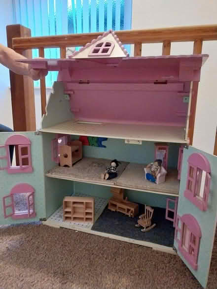 Photo of free Beautiful Big Dolls House (Manchester M21) #4