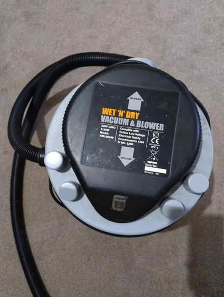 Photo of free Wet and Dry Vacuum & Blower (Bromford Drive- B36) #1
