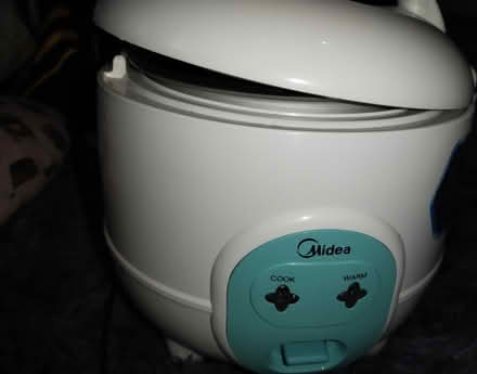 Photo of free Midea rice cooker (Pa1) #1