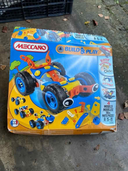 Photo of free Meccano build and play set (Millfields CW5) #1