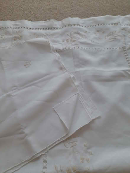 Photo of free Table cloth (Tutbury DE13) #1