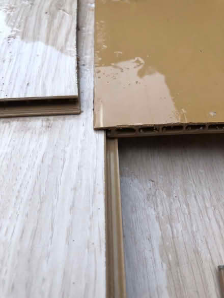 Photo of free Wood effect click flooring (used) (OX4 Iffley) #3