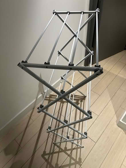 Photo of free clothes drying rack airer (islington N1) #1
