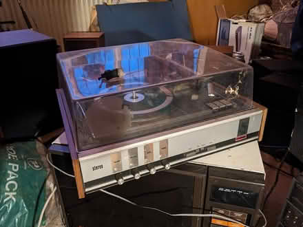 Photo of free Record player (Higher Poynton SK12) #1