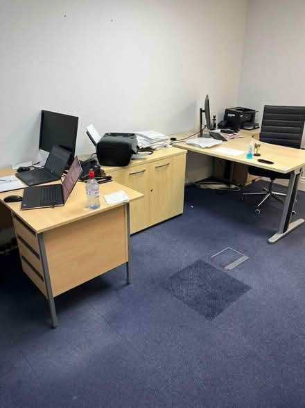 Photo of free Office furniture (Shotgate SS11) #3