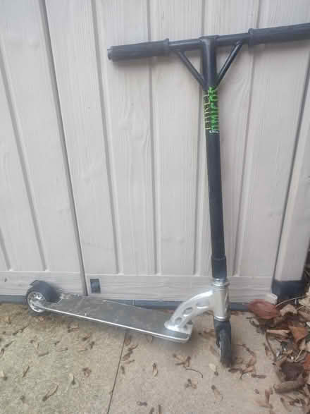Photo of free Stunt scooter for boys (Greenwich,) #2