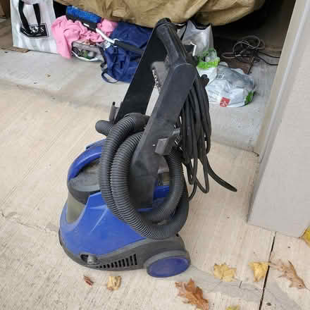 Photo of free Simonize power washer/vacuum (Martingrove and Rathburn) #1