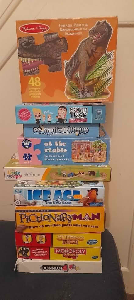 Photo of free Kids Board games and Jigsaws (Woodford IG5) #1