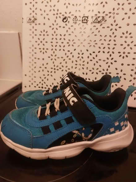 Photo of free Sonic trainers n adidas sliders (B32) #1
