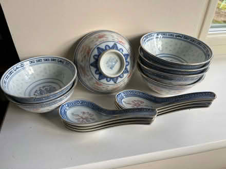 Photo of free Chinese Rice Pattern bowls & spoons (Cowfold) #2