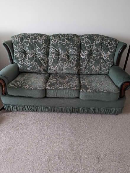 Photo of free 3 Seater Sofa (West Worthing BN11) #1