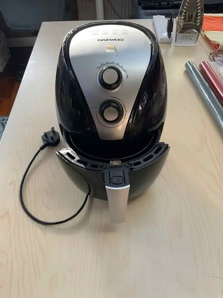 Photo of free Daewoo Air Fryer (Peterborough - Pondersbridge) #1