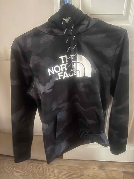 Photo of free North face black hoodie camo (Borehamwood WD6) #1