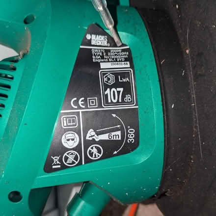 Photo of free Leaf blower/vacuum (Ellenbrook M28) #3