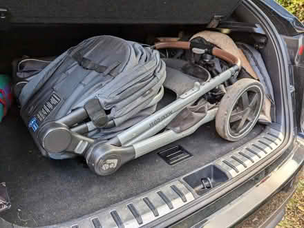 Photo of free Maxi Cosi 2 in 1 pram (St Albans AL3) #4