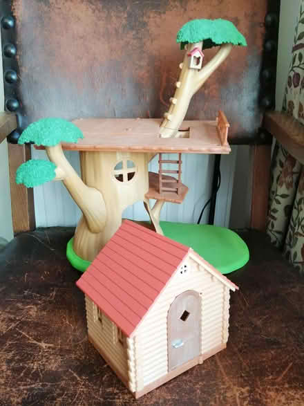 Photo of free Sylvanian tree house NO EXTRAS (Chalfont St Peter SL9) #3