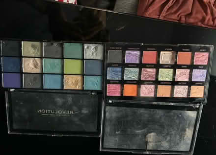 Photo of free Eye shadow palette (E3) #2