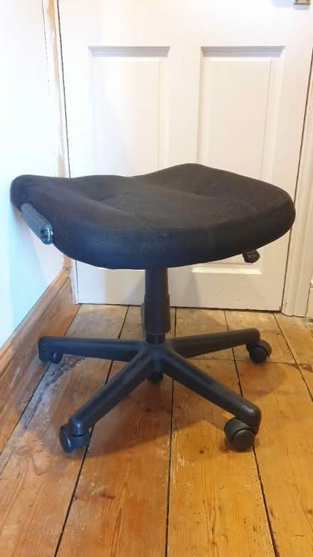 Photo of free Swivel stool (GL5) #1