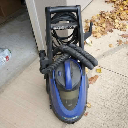 Photo of free Simonize power washer/vacuum (Martingrove and Rathburn) #2