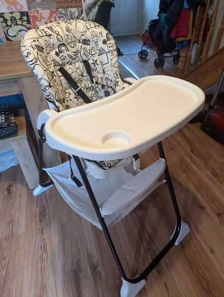 Photo of free Joie high chair 3 point harness. (Caversham RG4) #1