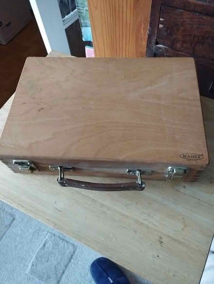 Photo of free Wooden pochade box (Thorpe Bay SS1) #1
