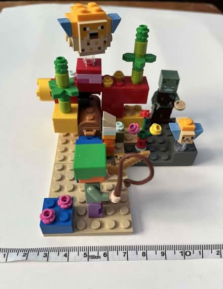 Photo of free Minecraft Lego (BT6) #1