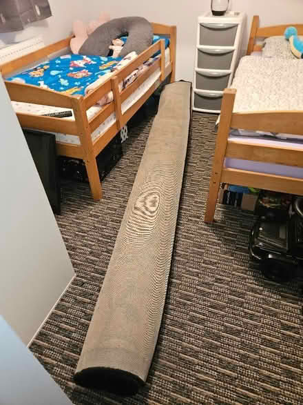 Photo of free Very Large Rug. (Harbury CV33) #2