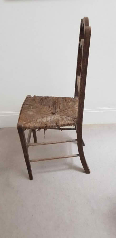 Photo of free Victorian oak chair with rush seat (HP10 penn) #3