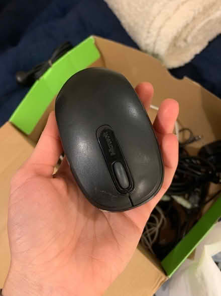 Photo of free A box of electronics (N7 0nq) #3