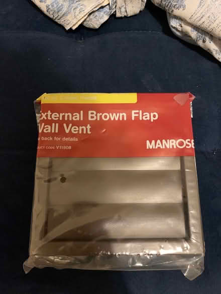 Photo of free Brown Flap (N7 0nq) #1