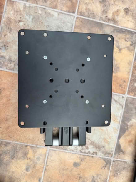 Photo of free Tv swivel wall mount (Marshalswick AL4) #2
