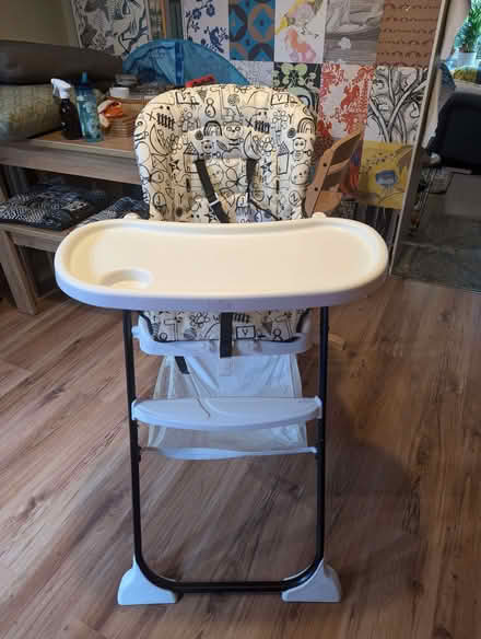 Photo of free Joie high chair 3 point harness. (Caversham RG4) #2
