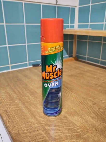 Photo of free Oven cleaner (Isleworth) #1