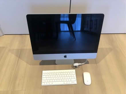 Photo of free iMac computer with keyboard & mouse (West Byfleet KT14) #1
