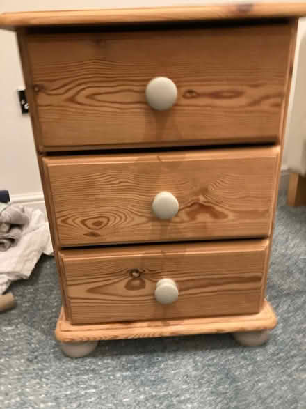Photo of free Small chest of drawers (Harpenden) #2