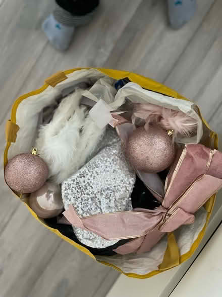 Photo of free Christmas Tree Decor (SE18) #4