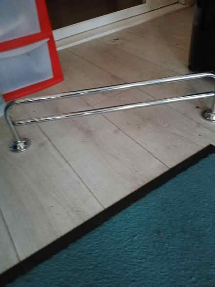 Photo of free Towel rail (Intake DN2) #1