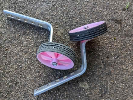 Photo of free Stabilisers for child's bike (Totnes) #2