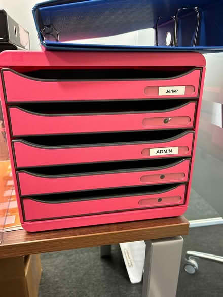 Photo of free Pink organising boxes with trays (w2 2es) #1