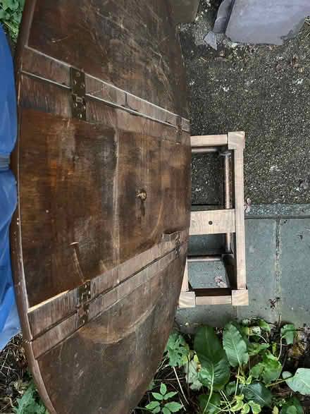 Photo of free Coffee table (needs fixing) (Chorlton M21) #2
