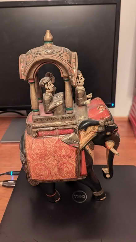 Photo of free Wooden ornament (Willesden Green) #3