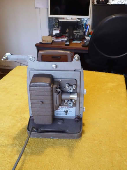 Photo of free Standard 8 cine projector - needs TLC (Tilgate RH10) #2