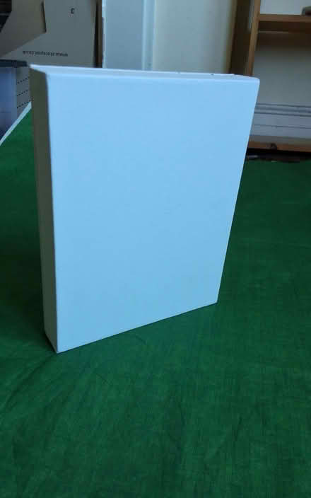 Photo of free A5 canvas (Matlock DE4) #1