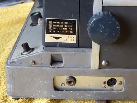Photo of free 16mm cine projector - spares or repair (Tilgate RH10) #4
