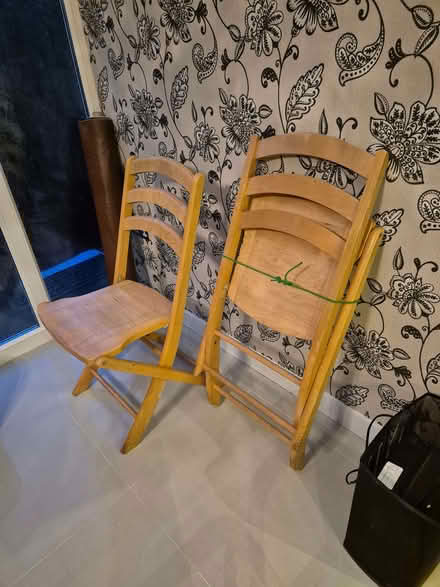 Photo of free 2 foldable chairs (Shinfield RG2) #1