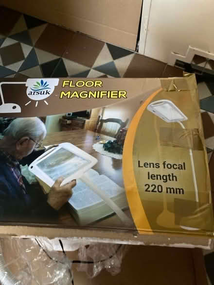 Photo of free Floor magnifier (Kings Heath B13) #1