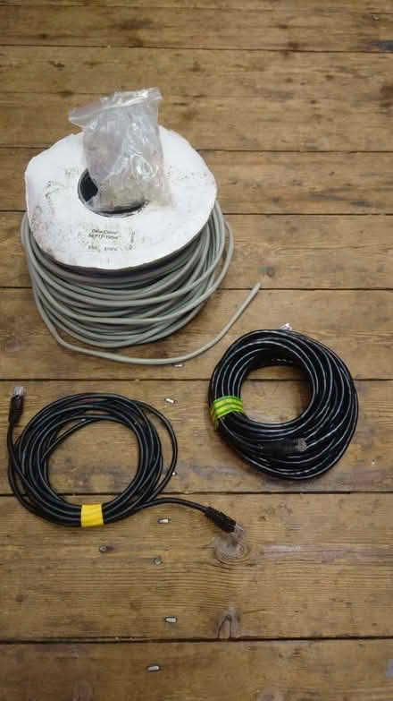 Photo of free CAT5 ethernet cables + RJ45 crimps (N16) #1