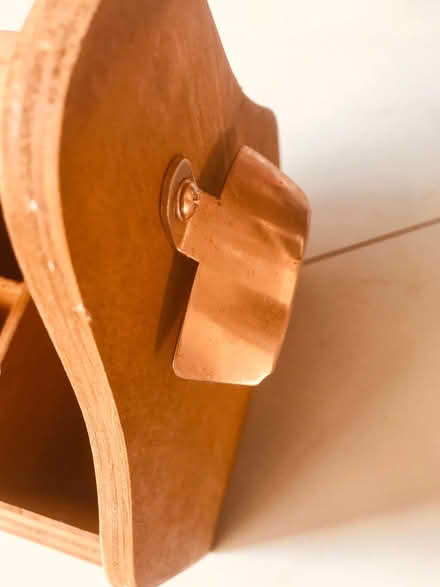 Photo of free Wooden bottle-holder. (Woodley RG5) #1