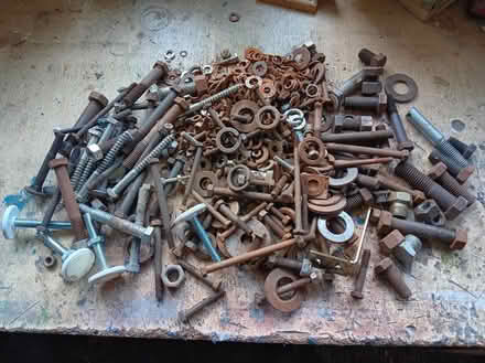 Photo of free Nuts,bolts and washers (LU1 Luton parktown) #1