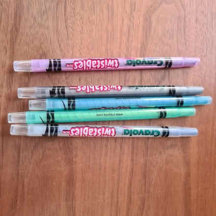 Photo of free Crayloa twistables (Kidlington OX5) #1